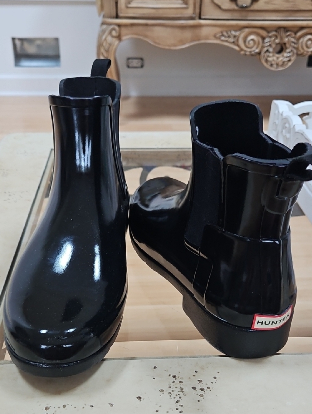 Hunter Black Gloss Chelsea Ankle Rain Boots